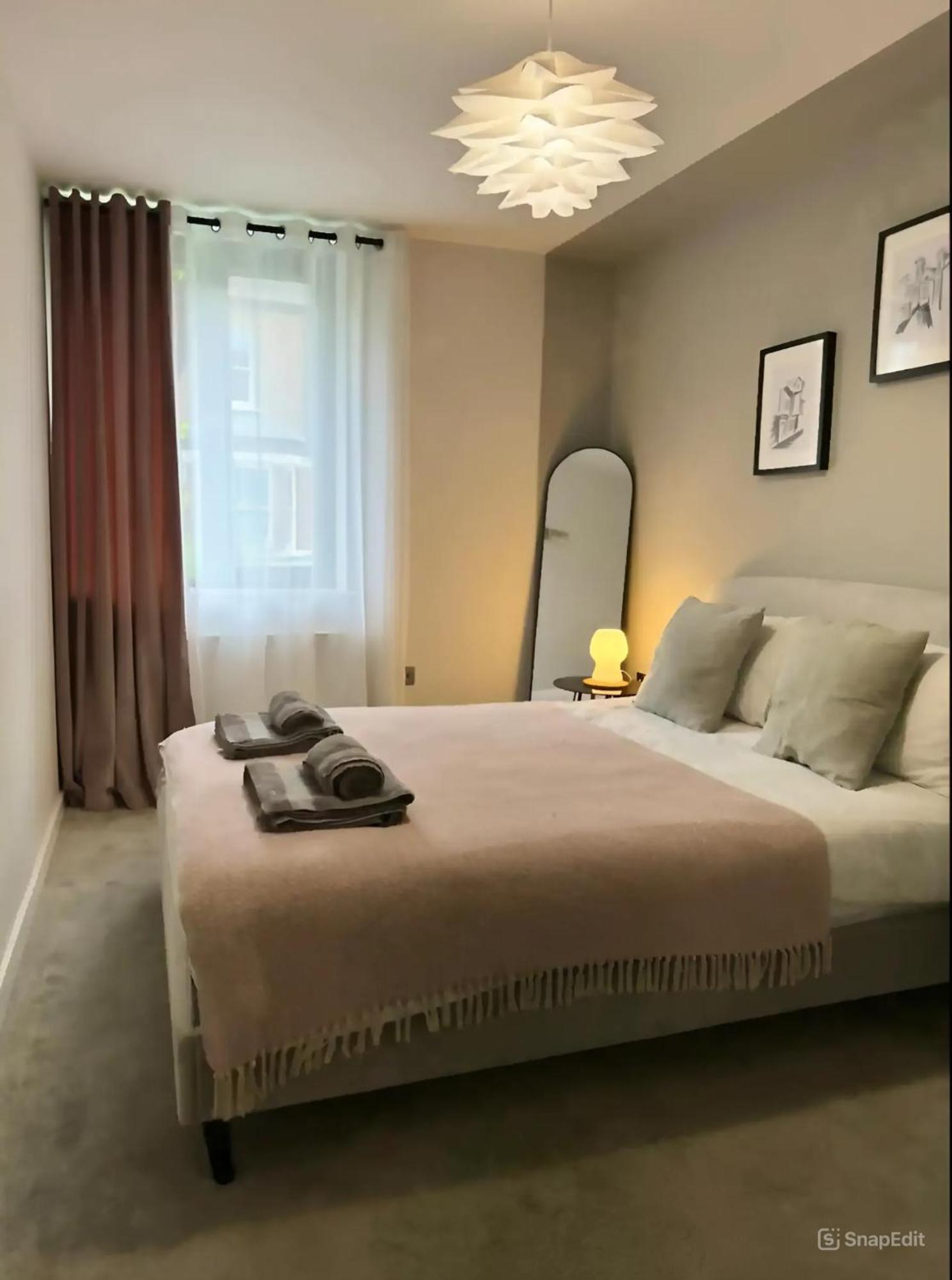 Modern Apartment In Central Quiet York With Free Parking - Contemporary New Building מראה חיצוני תמונה